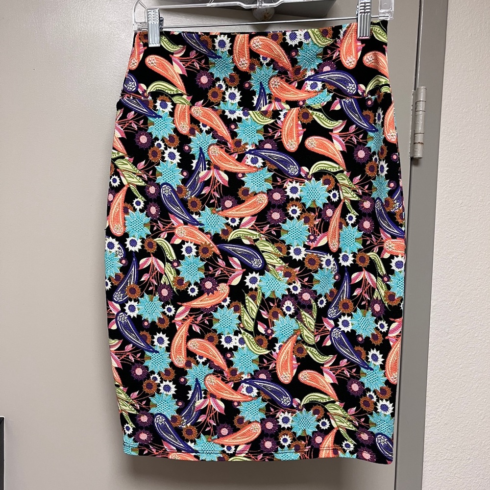 LuLaRoe Cassie Pencil Skirt